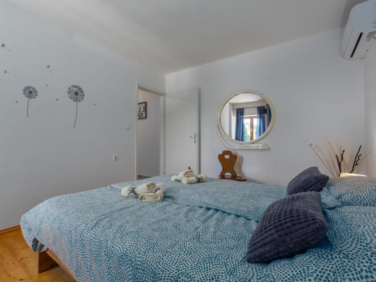 Holiday Home Villa Lucky By Interhome 브르토니글라 외부 사진