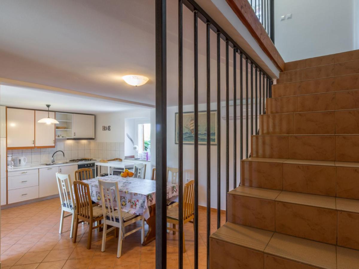 Holiday Home Villa Lucky By Interhome 브르토니글라 외부 사진